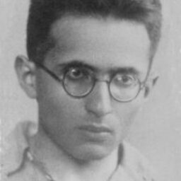 Matvei Bronstein’s avatar